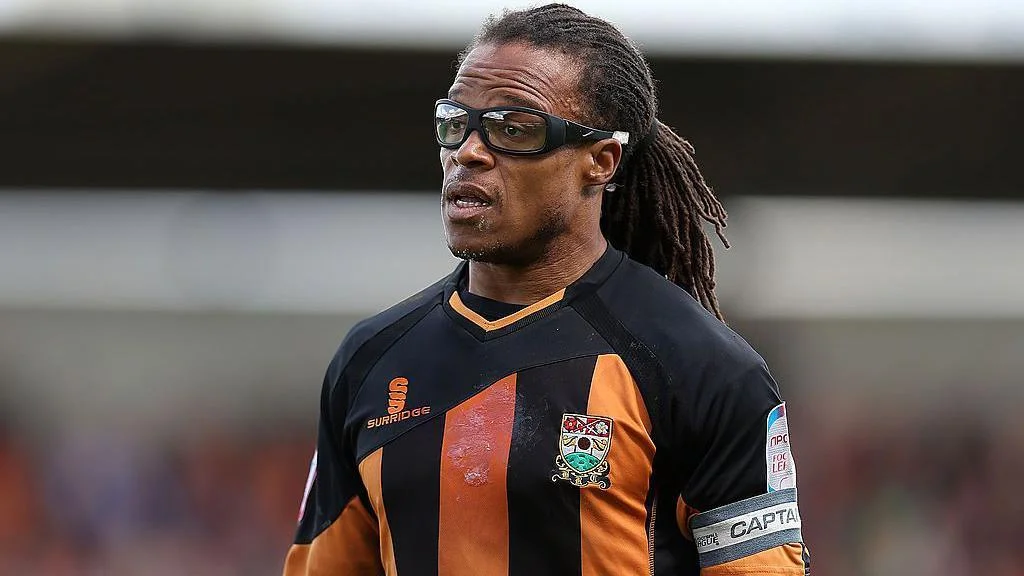 Edgar Davids playing for Barnet